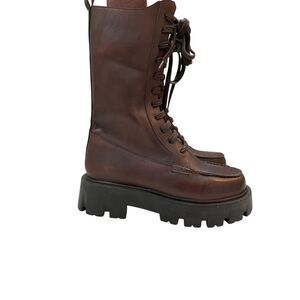Free People Jones Lug Sole Lace Up Boot in Hot‎ Fudge, Size 8
